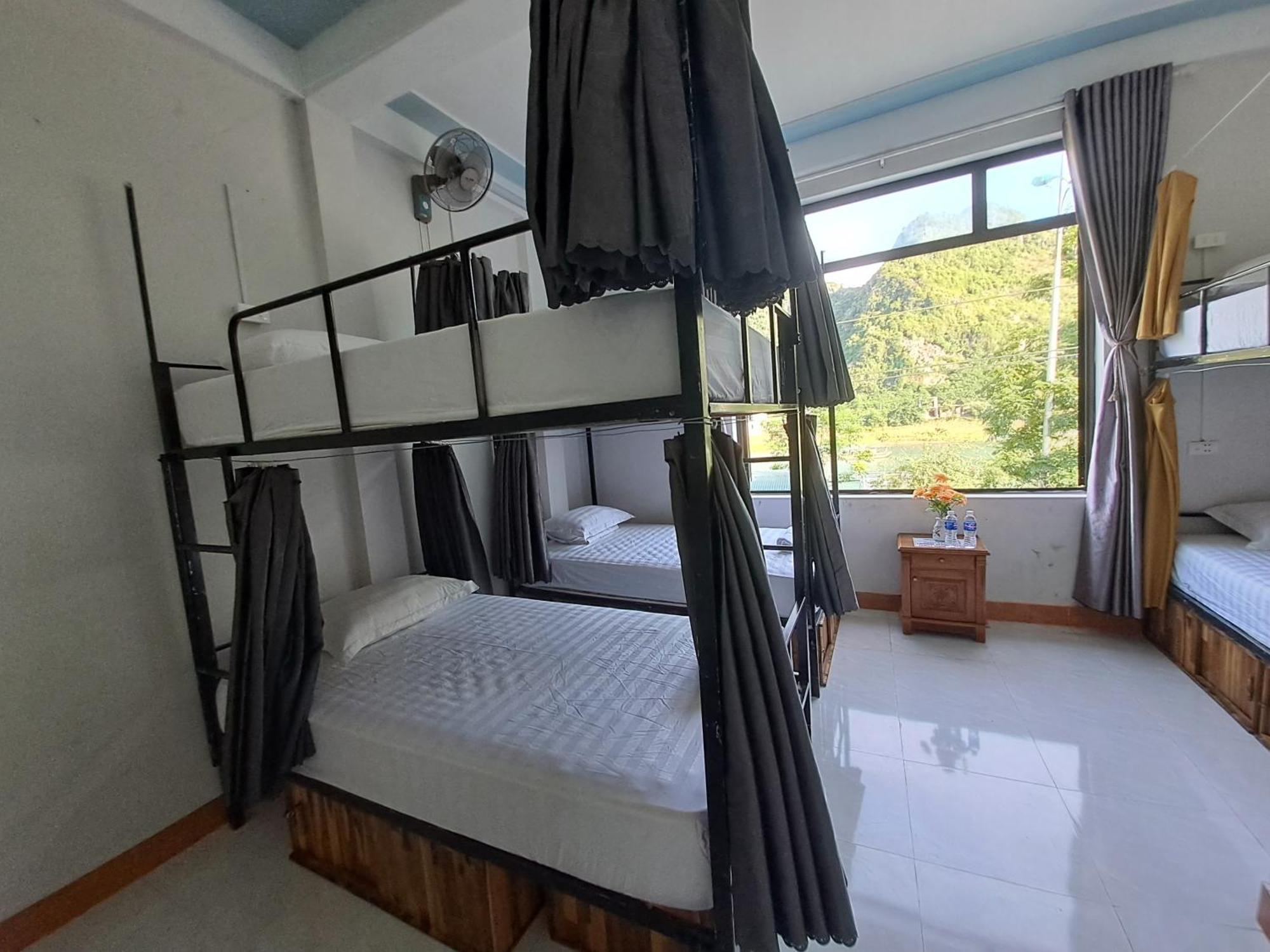 Yolo Pool Bar Villas & Garden Restaurant Phong Nha Eksteriør billede