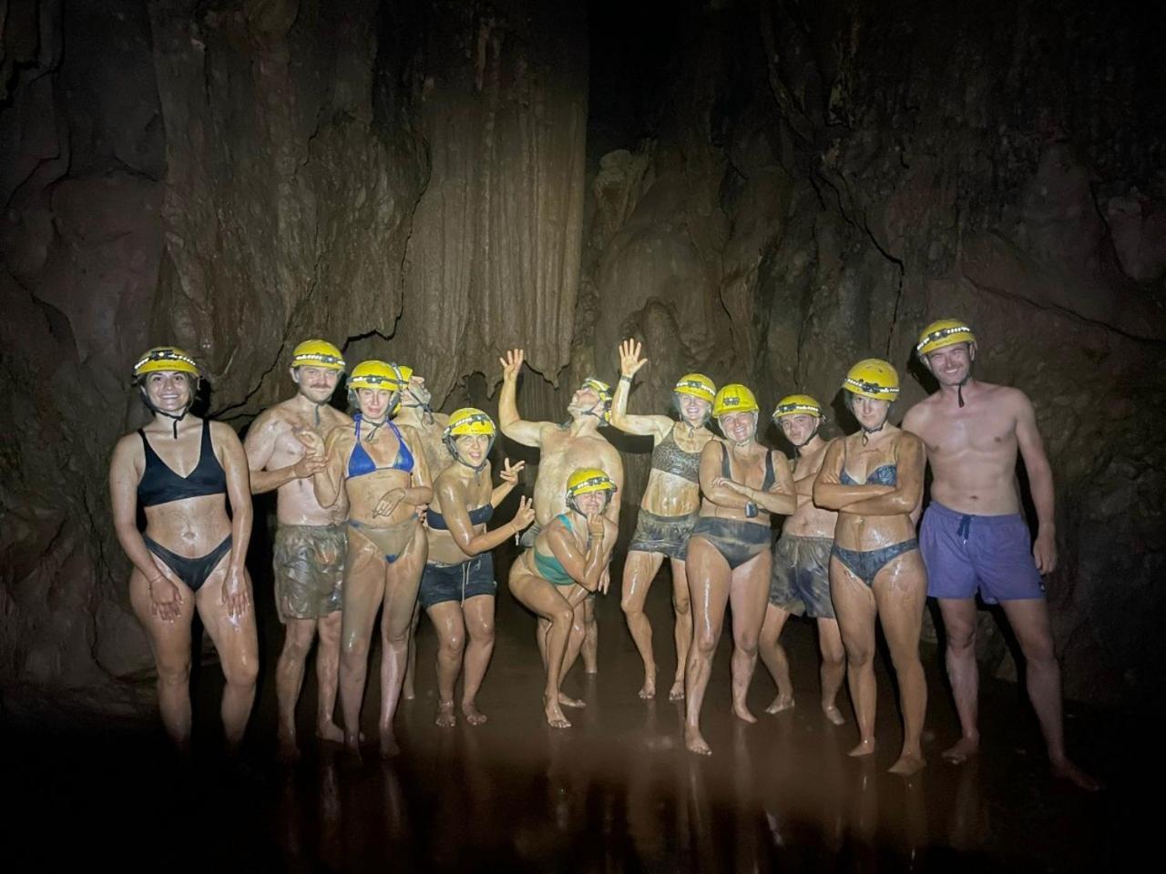 Yolo Pool Bar Villas & Garden Restaurant Phong Nha Eksteriør billede